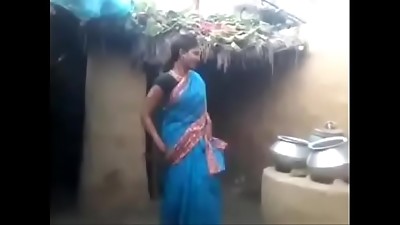 Bhojpuri bang-out vid
