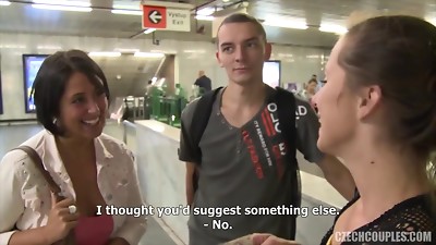 Czech Couples poked for the cash