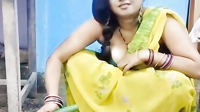 Indian nokrani ke sexy big boobies and young hot guy xxxsoniya